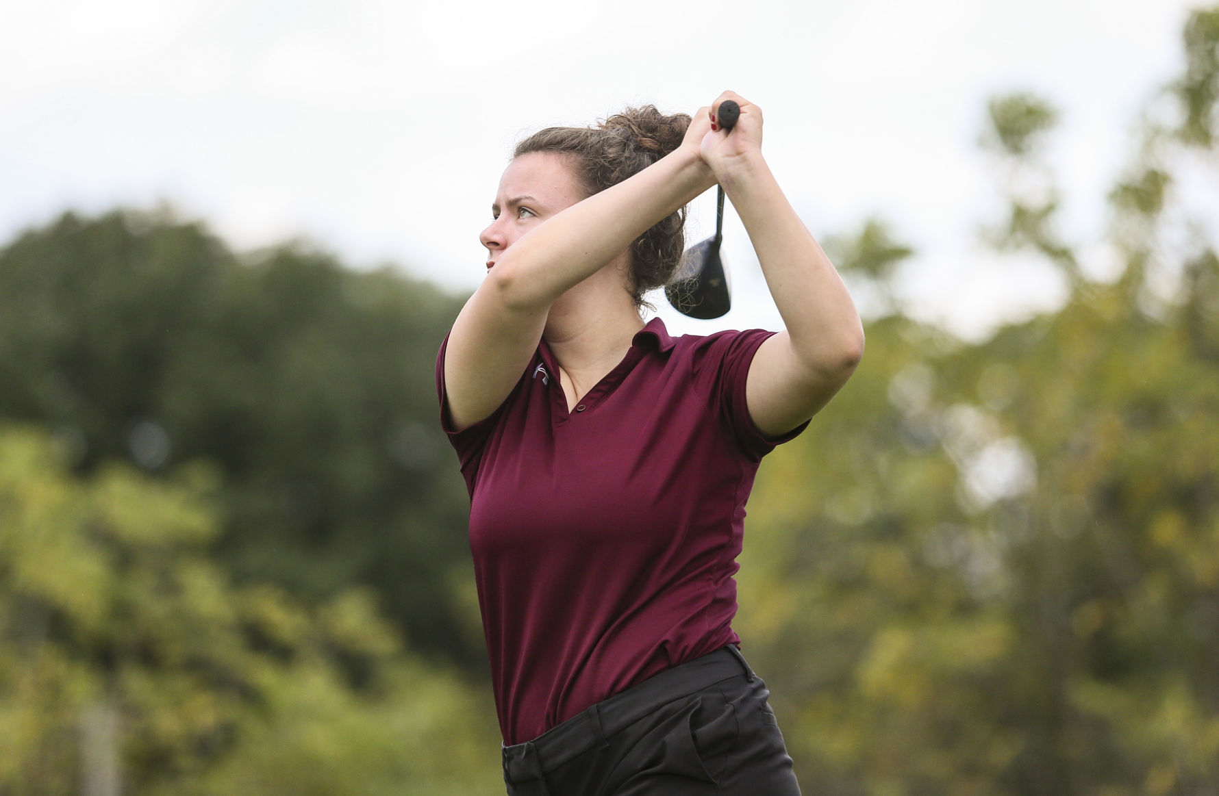 100119-mda-spt-big6-girls-golf-05.jpg